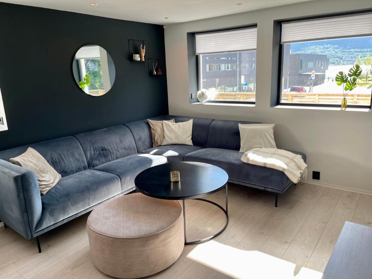 Luxury Apartement Close To City Centre With Free Parking Tromsø Extérieur photo