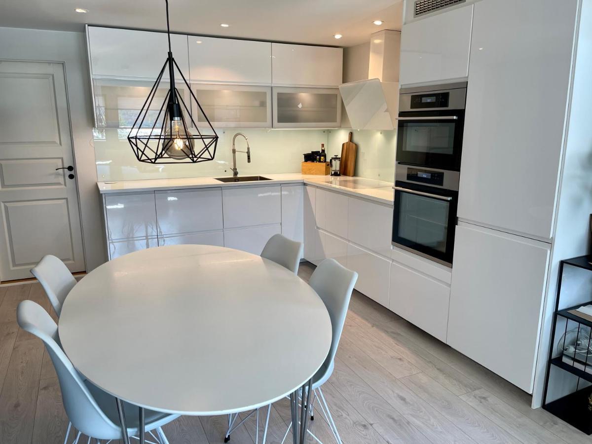Luxury Apartement Close To City Centre With Free Parking Tromsø Extérieur photo